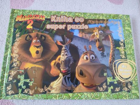 Kniha s puzzle madagaskar 2,