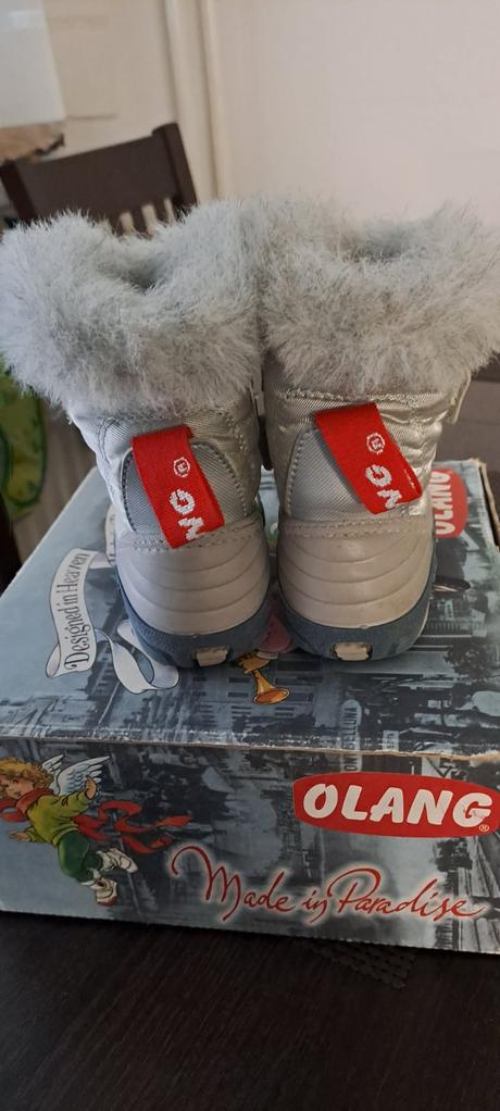 Snehule olang, olang,19