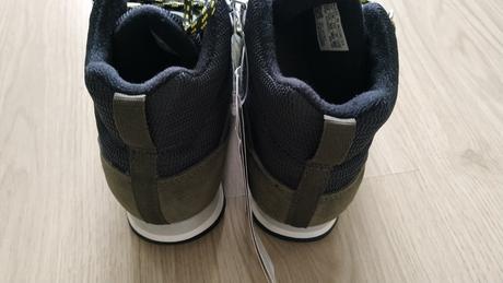 Nenosené topánky s visačkou, adidas,30