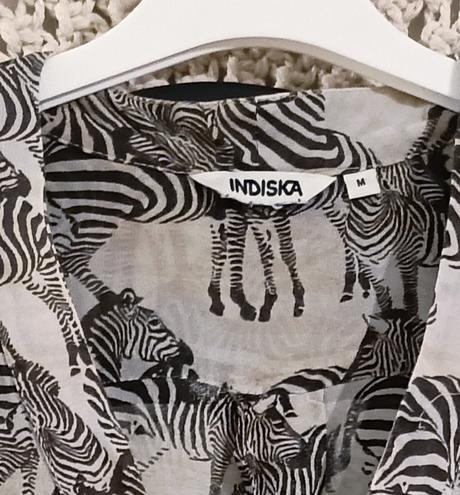 Blúzka so zebrami indiska, m