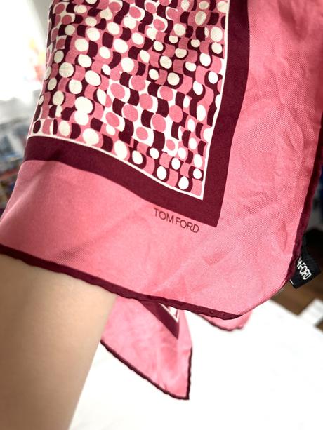 Luxusná hodvábna šatka tom ford, made in italy,