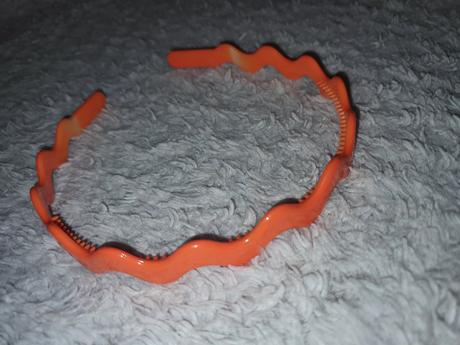 Čelenky rôzne všetky po 0.5 centov za 1ks, 