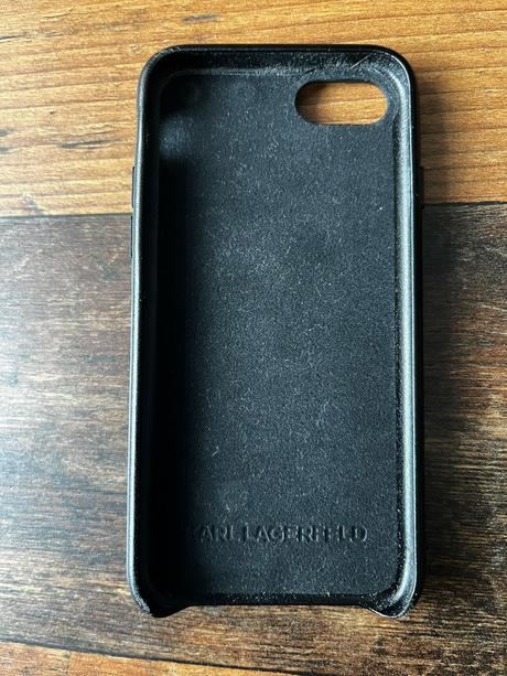 Kožené puzdro lagerfeld - iphone se, 