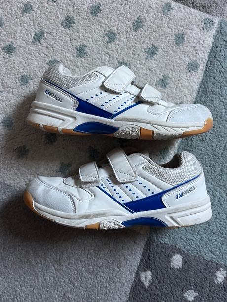 Tenisky do telocvične, 32