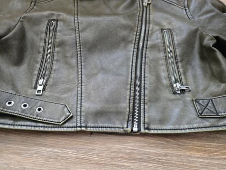 Koženková bunda č.140, zara,140