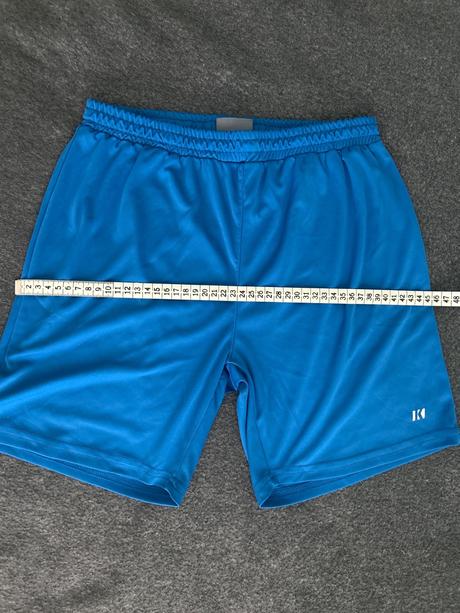 Futbalové šortky, 152