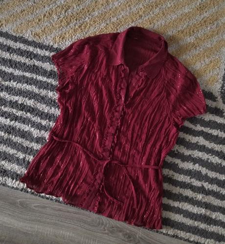 Trblietavá blúzka, s