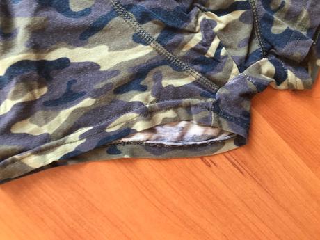 Trenírky, chapter young,146