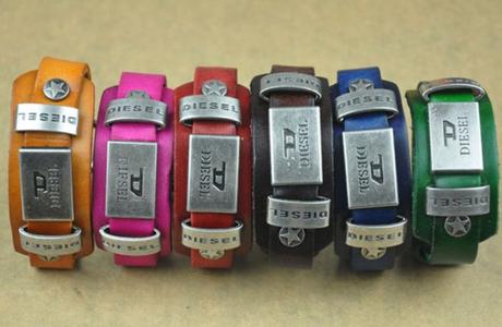 Rock punk kozeny naramok zeleny, diesel