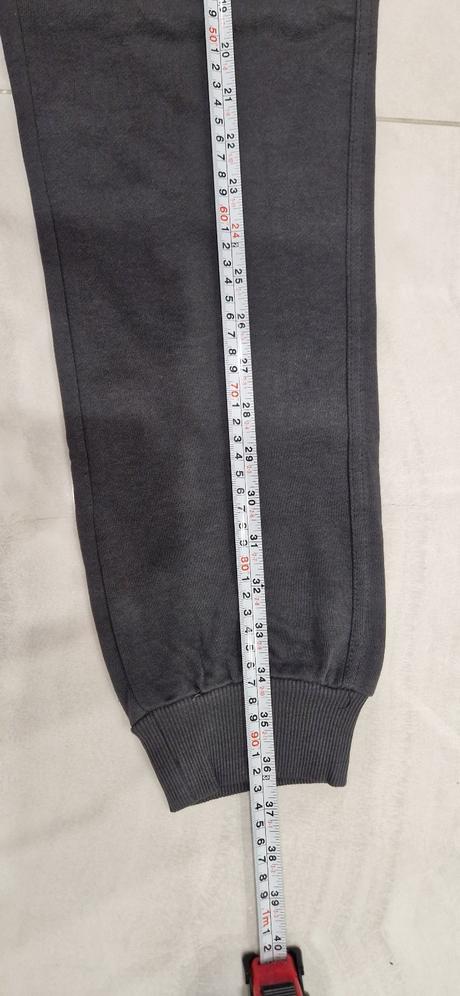 Tepláky zn. reserved - v. 170 nové, reserved,170