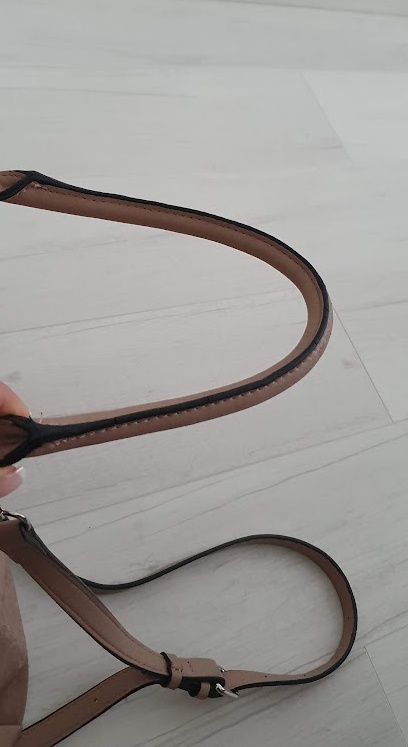 Kabelka guess, guess