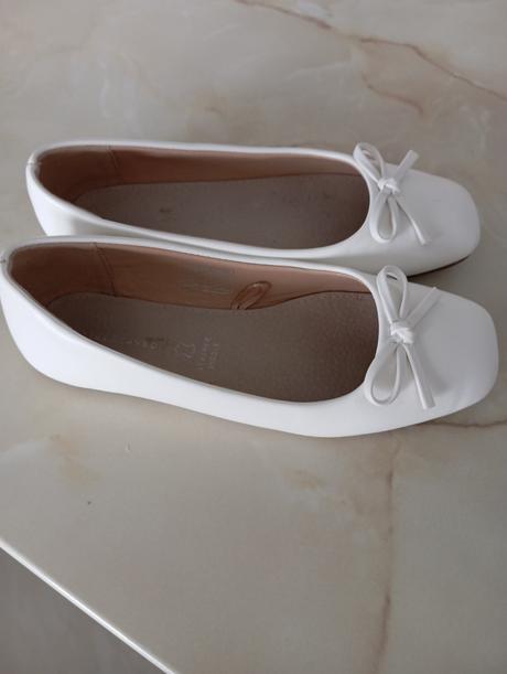 Tenisky, sandále,gumáky, adidas,19