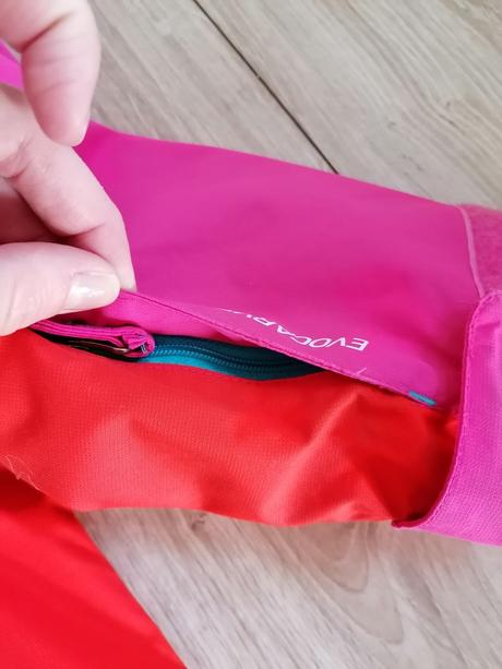 Zimna lyziarska bunda, decathlon,140