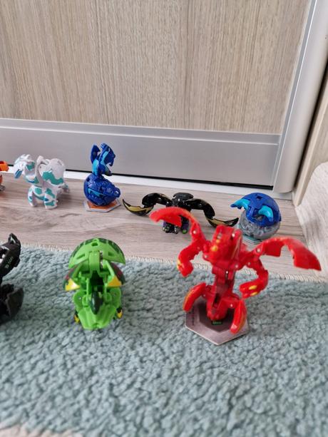 Bakugani a  bakugan aréna, 