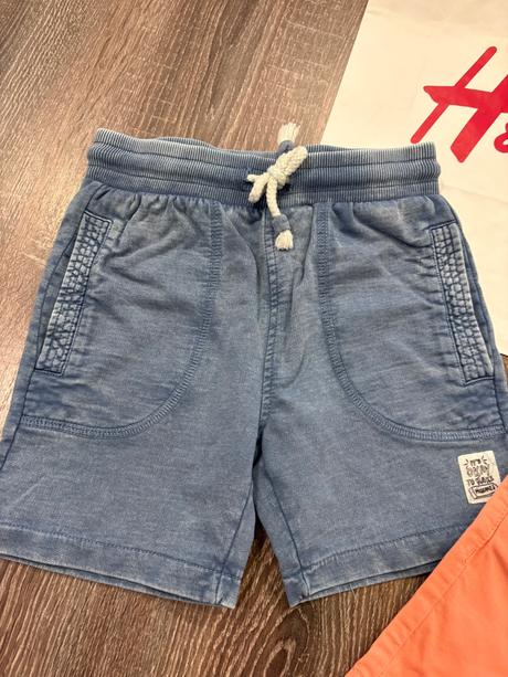 H&m a reserved chlapcenske kratasy na 4-5 rokov, h&m,110
