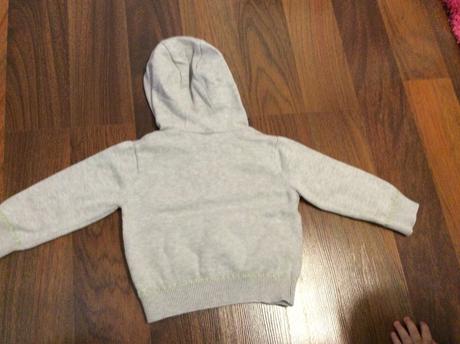 Sveter s kapucnou, f&f,74
