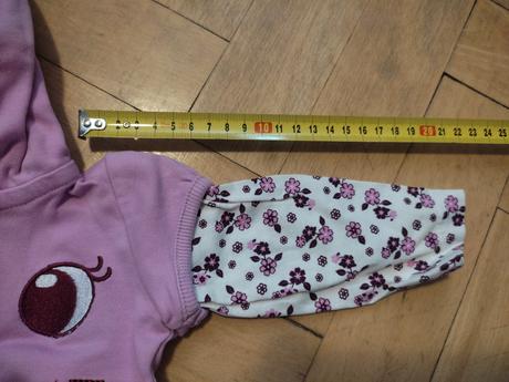 Mile tricko s kapucou, 68