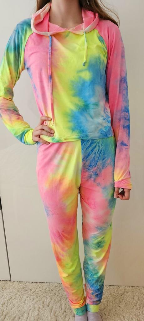 Farebná športová súprava, l