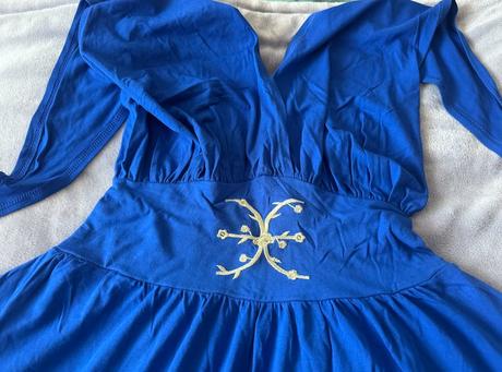 Modré šaty so zaväzovaním na krku, m