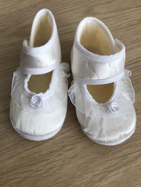 Nove slavnostne capacky, <17