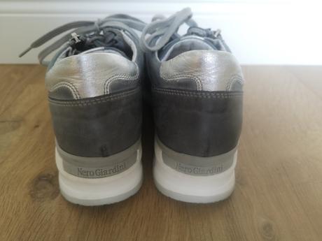 Topanky zn. nero giardini, 36