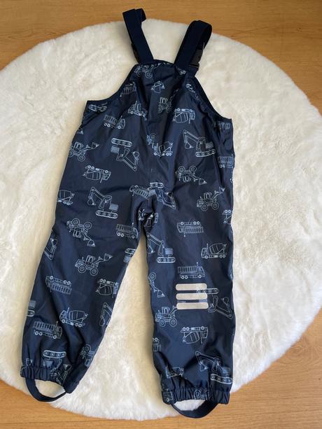 Nohavice do dažďa, topolino,104