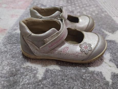 Sandálky - balerinky, bubble gummers,25