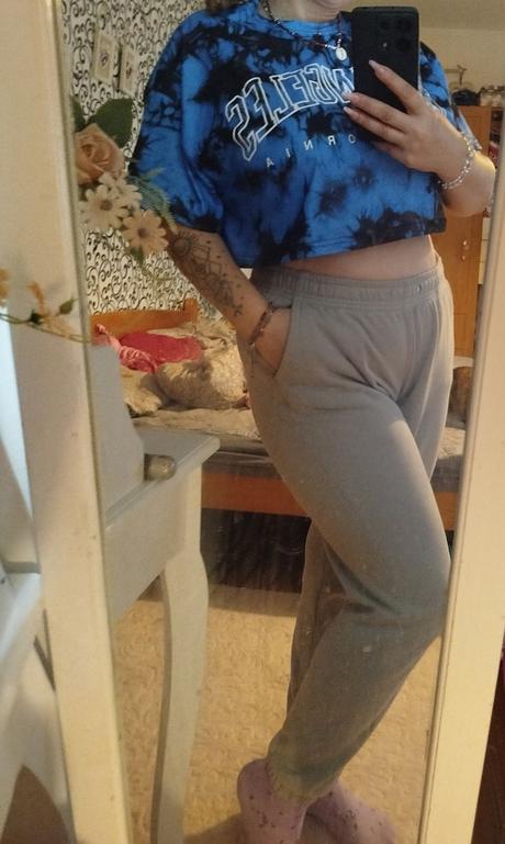 Crop top shein batikovany, 