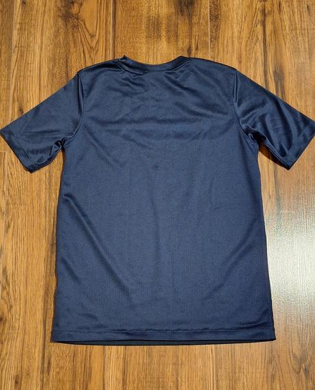 Športove tricko nike, nike,140