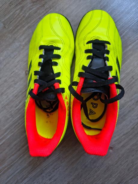 Turfy, adidas,34