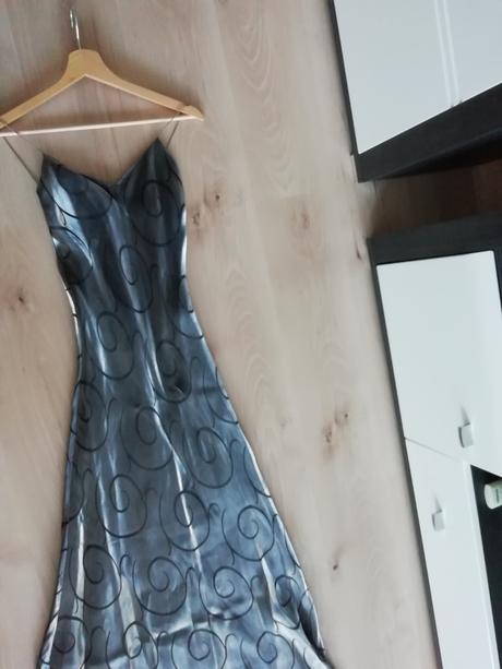 Nadčasové spoloč. šaty, xs/s, úžasne ukážu, xs