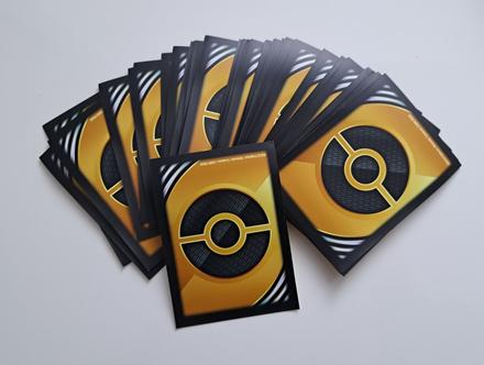 Pokémon obaly na karty,