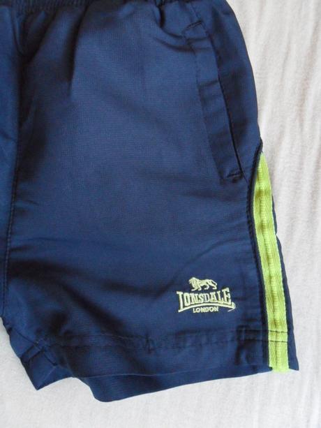 3x krátke nohavice + 2x ponožky, lonsdale,110