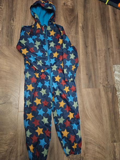 Tenky overal nenoseny, next,122