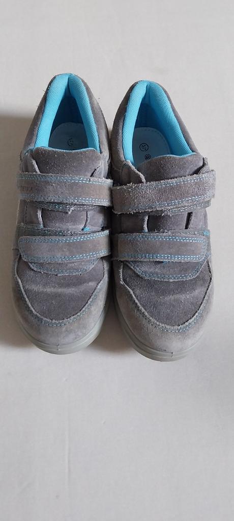 Poltopánky, protetika,37