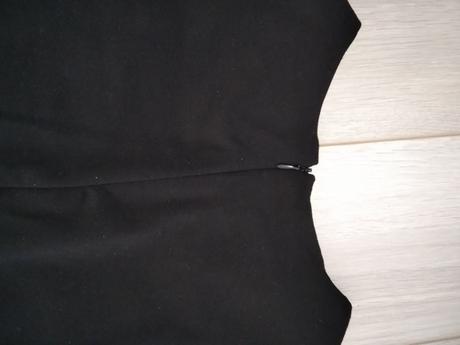 Spoločenské šaty, m