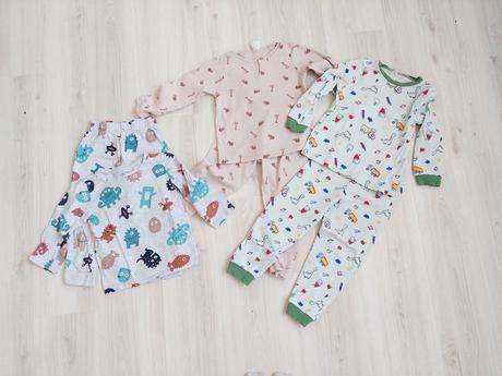 3 ks pyžamo, reserved,104
