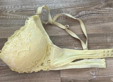 Podprsenka 95/80/36 darujem len k nákupu, 80a