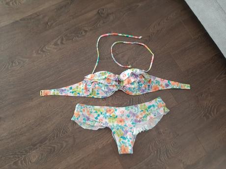 Plavky vs xs-s, victoria's secret,s