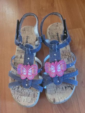Sandále, šľapky, lodičky, 33