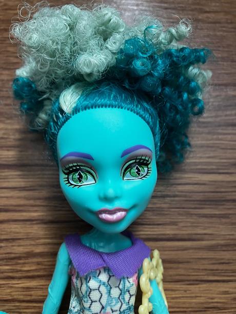 Honey monster high, 