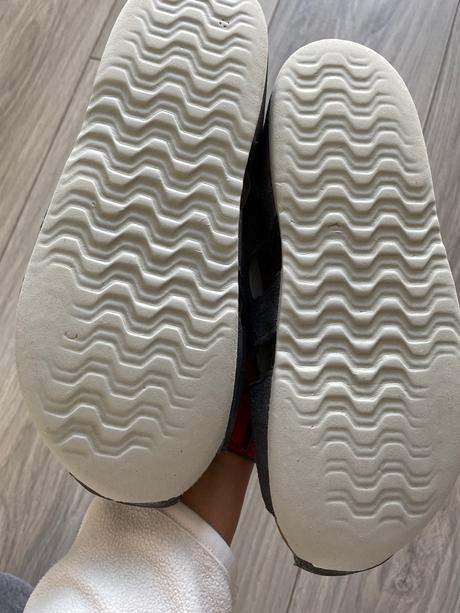 Papuče proteika, protetika,35