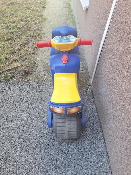 Odrážadlo motorka, 