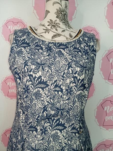 Šaty s vreckami, 40