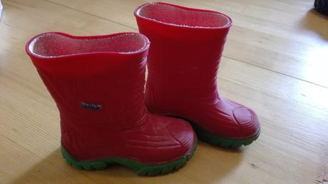 Červené gumáky, 24