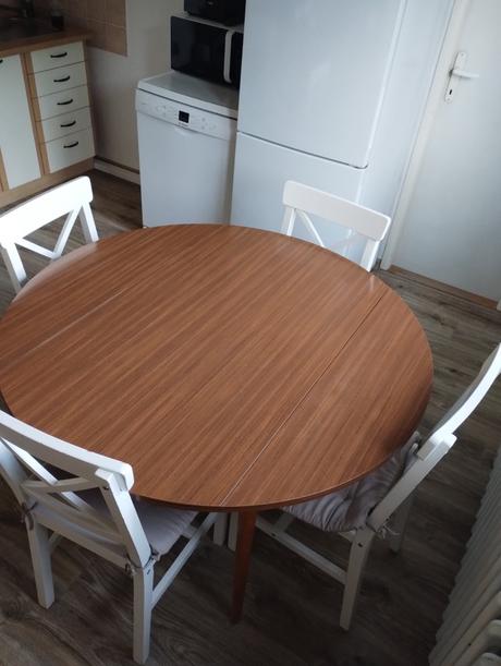 Jedálenský set, 