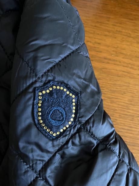 Bunda mayoral s kožušinkou na kapucni, mayoral,134