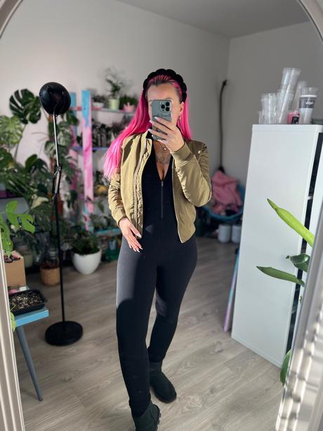 Khaki bombera stradivarius, stradivarius,s