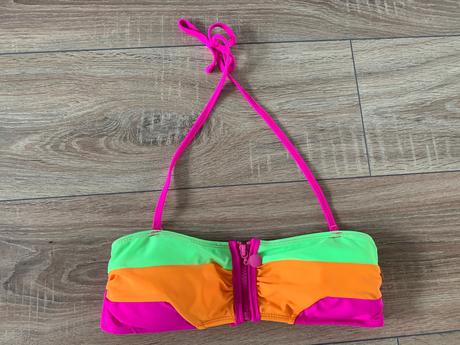 Plavková podprsenka, 36