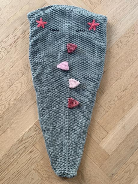 Next pleteno flisovy fusak-deka,